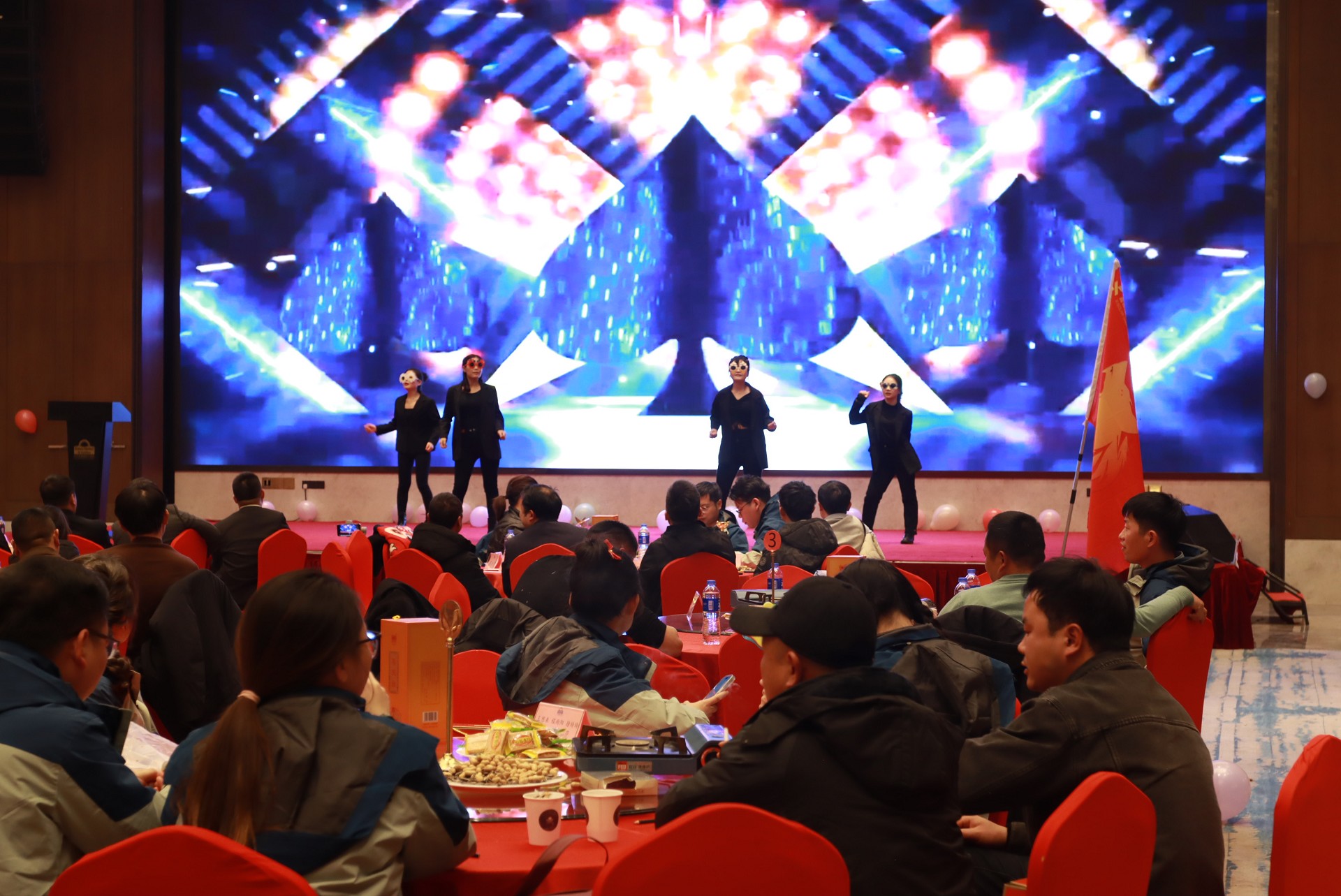 光伏电站_家用太阳能光伏发电_光伏发电署理加盟